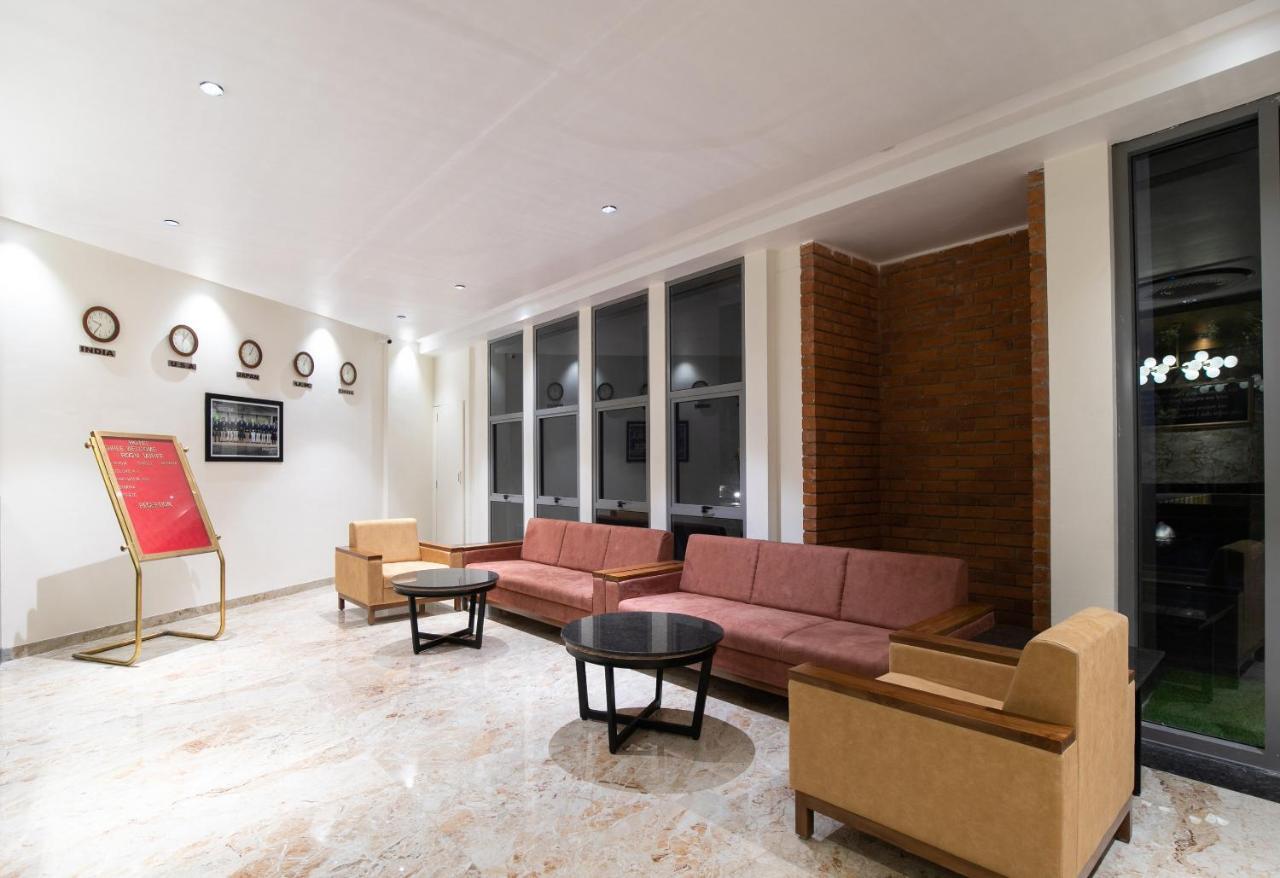 Palette - Hotel Welcome Kadi Luaran gambar