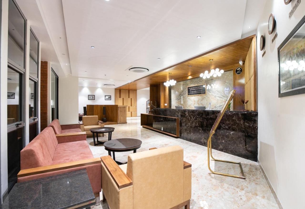 Palette - Hotel Welcome Kadi Luaran gambar