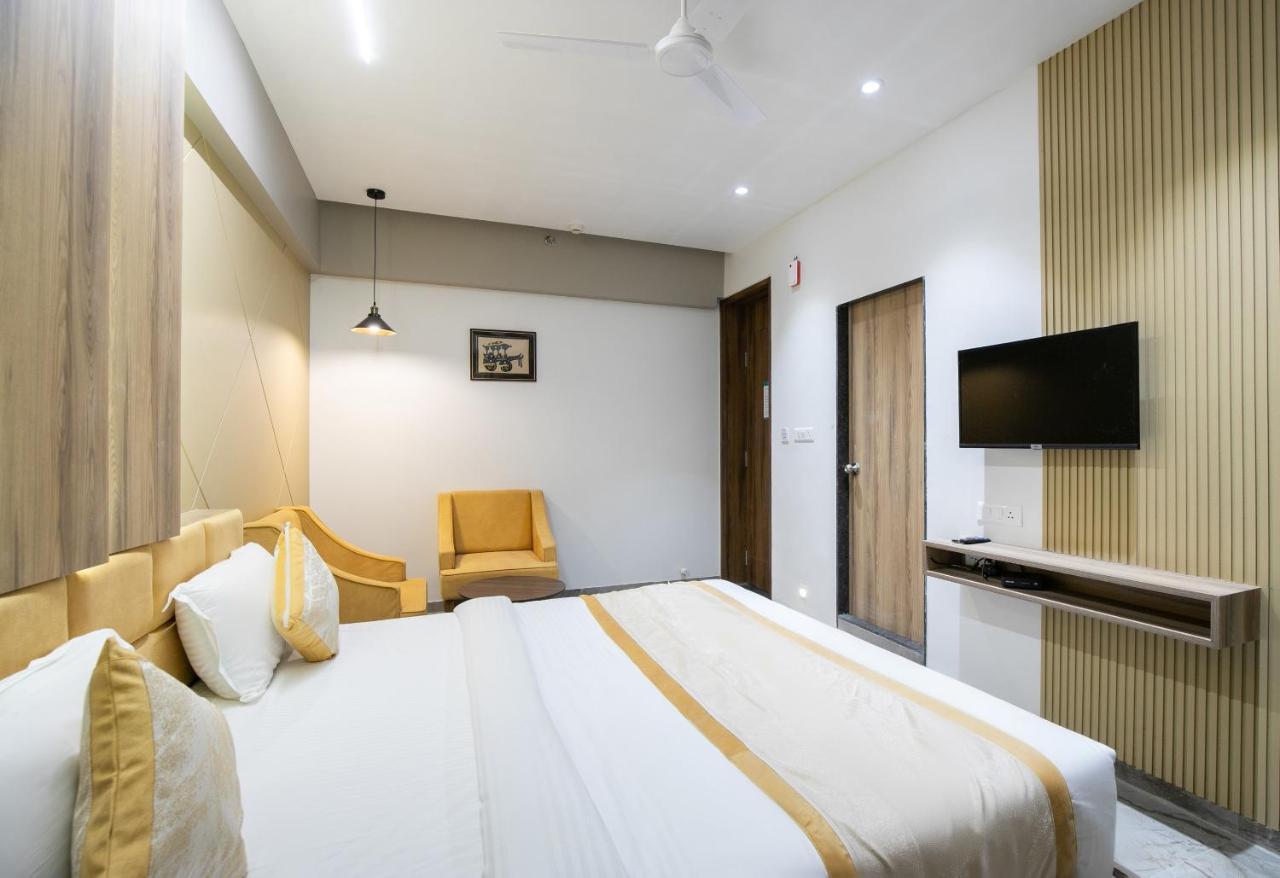 Palette - Hotel Welcome Kadi Luaran gambar