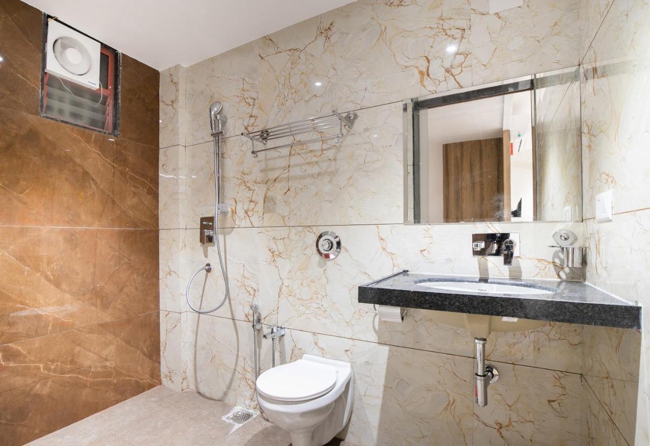 Palette - Hotel Welcome Kadi Luaran gambar