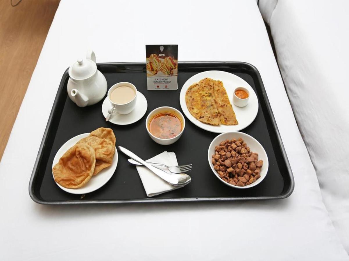 Palette - Hotel Welcome Kadi Luaran gambar